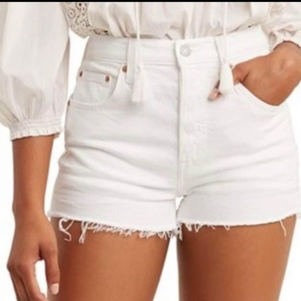 Levi’s premium 501 Cutoff Shorts White sz 26